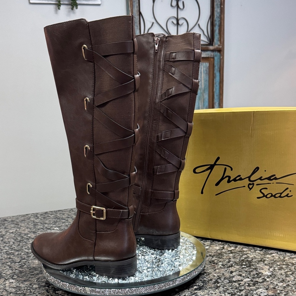 Thalia Sodi Veronica Dark Brown Heeled Boots Riding Boots NWT 7 - Picture 7 of 15